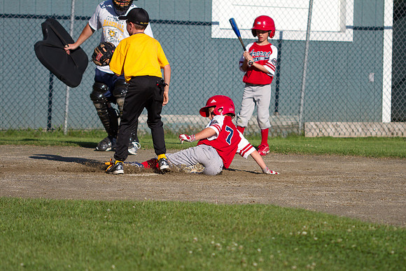 2012 Ararat 9U-19
